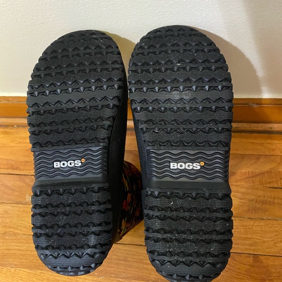 NWT Bogs Youth Camo Dino black pull on boots - Picture 4 of 6